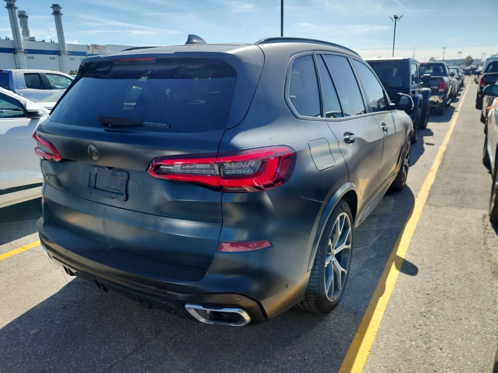 BMW X5 M-pack* Harman/Kardon* 360* HUD* Въздух* Вакуум* О, снимка 3 - Автомобили и джипове - 56262484