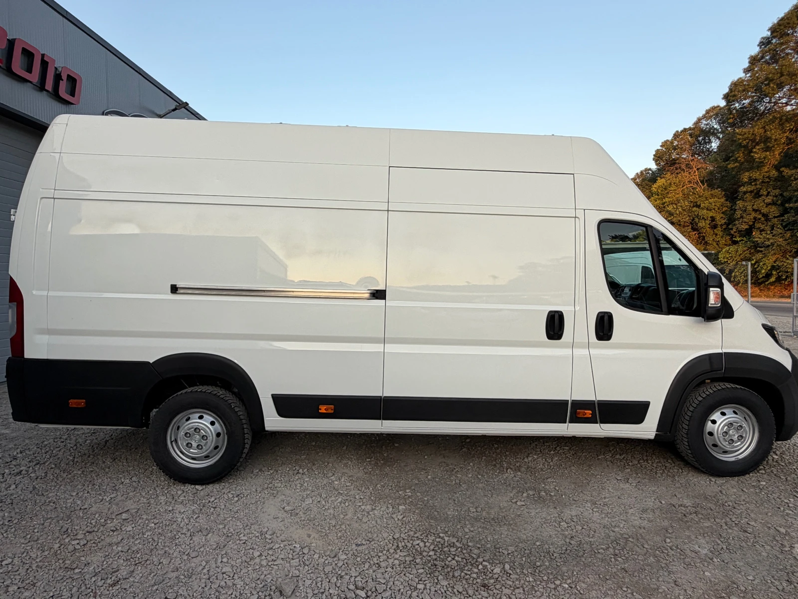 Peugeot Boxer 2.0DIESEL* MAXI* 2019g* Klimatik, снимка 11 - Бусове и автобуси - 55494030