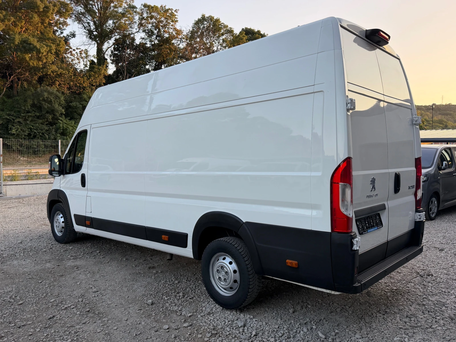 Peugeot Boxer 2.0DIESEL* MAXI* 2019g* Klimatik, снимка 6 - Бусове и автобуси - 55494030
