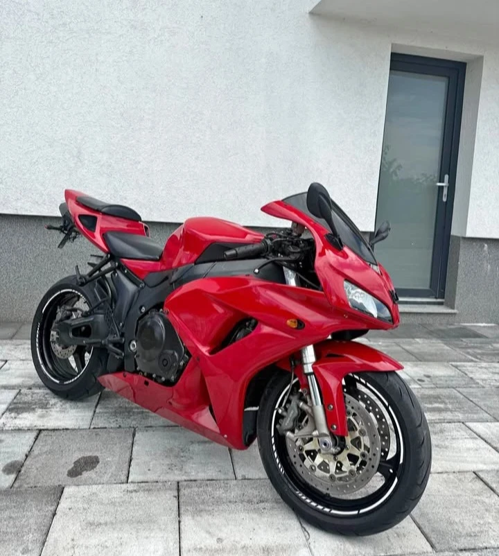 Honda Cbr 1000RR, снимка 2 - Мотоциклети и мототехника - 55055605
