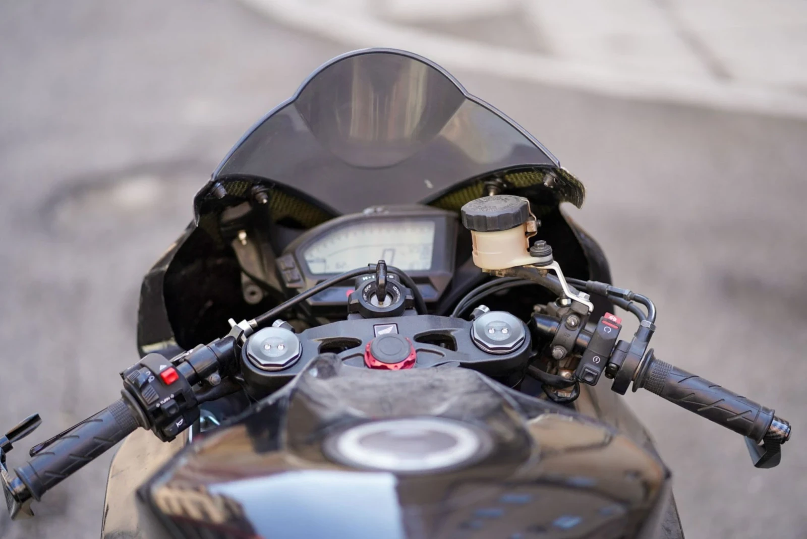 Honda Cbr 1000 RR, снимка 2 - Мотоциклети и мототехника - 54088414