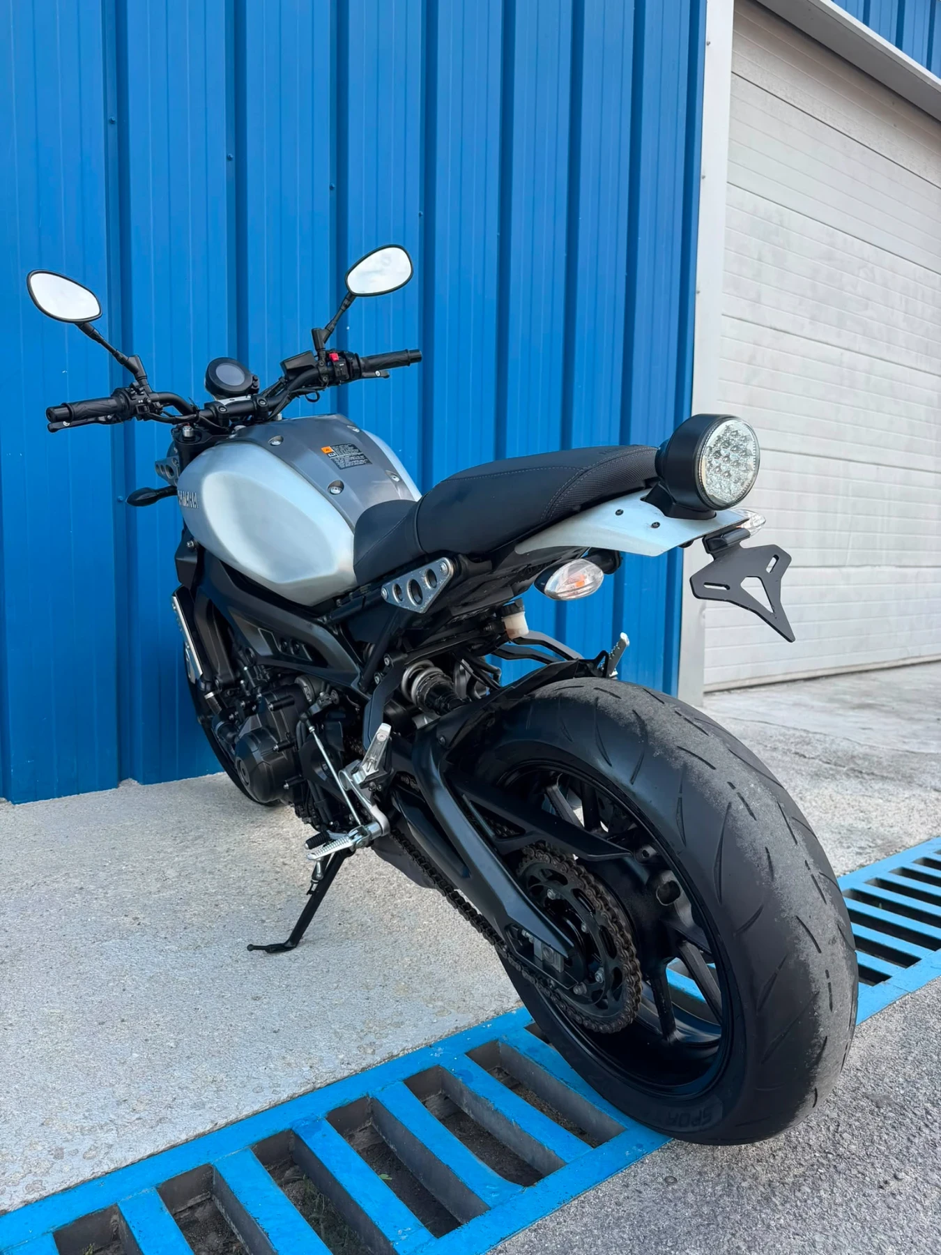 Yamaha XSR900 ABS TCS, снимка 4 - Мотоциклети и мототехника - 55156100