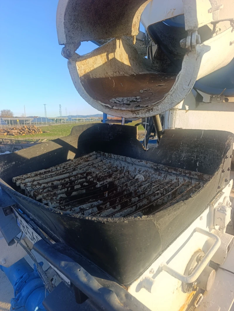 Бетон помпа Mercedes-Benz Актрос, снимка 4 - Индустриална техника - 52527584