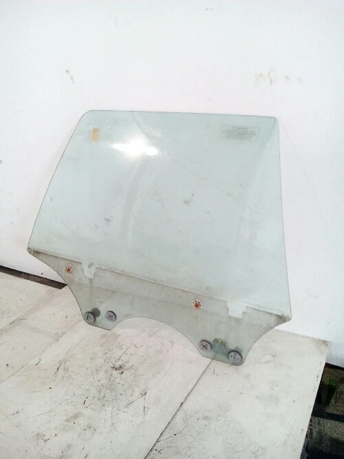 Стъкло задно дясно Субару Легаси