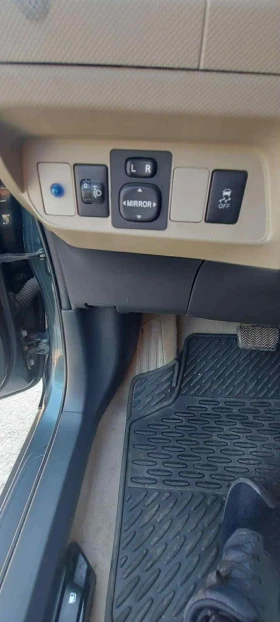 Toyota Auris, снимка 7