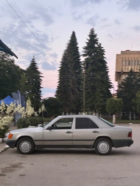 Mercedes-Benz 124 3.0D, снимка 3