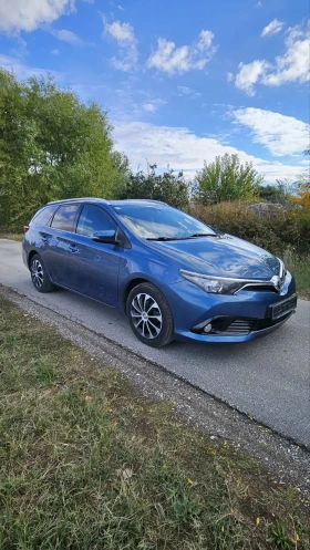 Toyota Auris 1.6 D4D, снимка 3