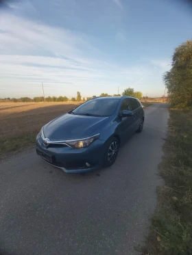 Toyota Auris 1.6 D4D, снимка 2