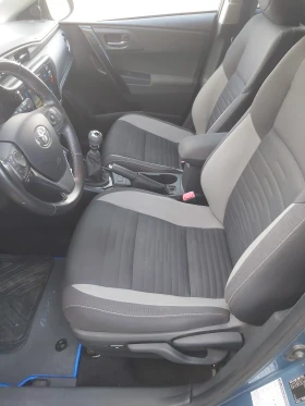 Toyota Auris 1.6 D4D, снимка 8