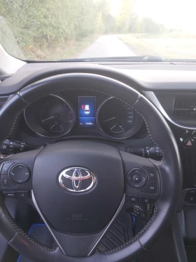 Toyota Auris 1.6 D4D, снимка 7