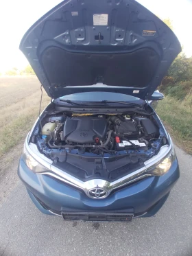 Toyota Auris 1.6 D4D, снимка 12
