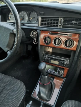  Mercedes-Benz 190