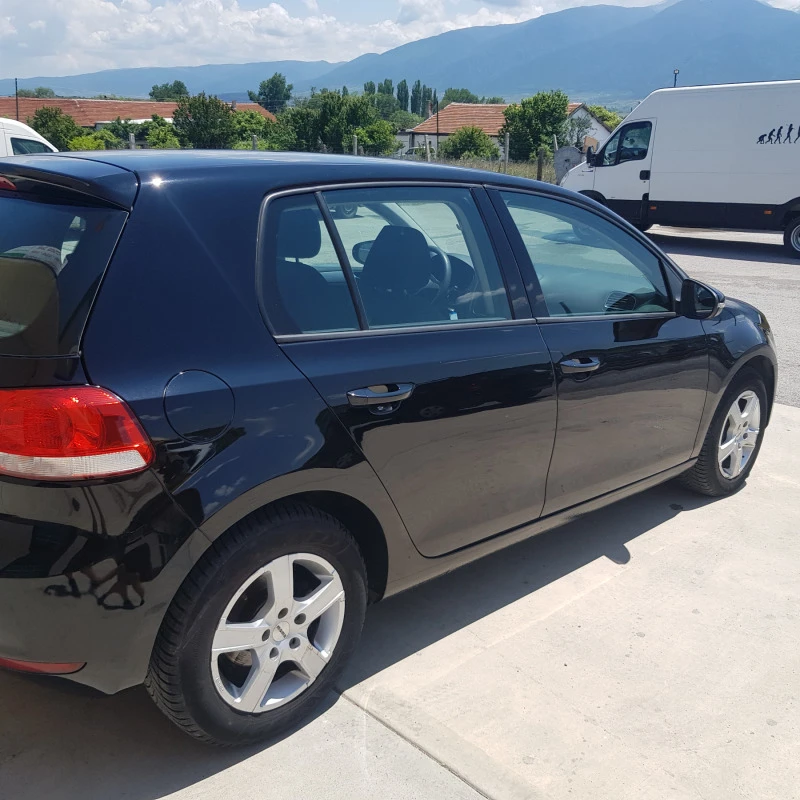 VW Golf 1.4Benzin, снимка 6 - Автомобили и джипове - 46356051