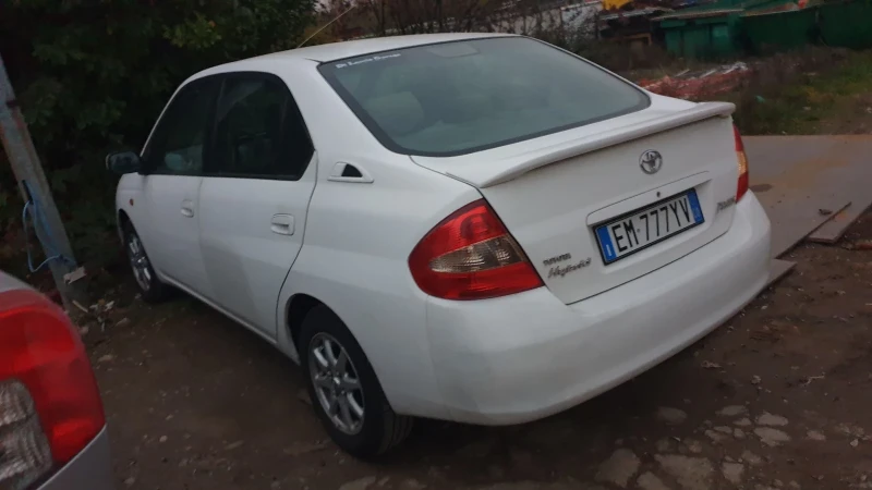 Toyota Prius 1.5 Hybrid нов внос от Италия , снимка 3 - Автомобили и джипове - 47255605