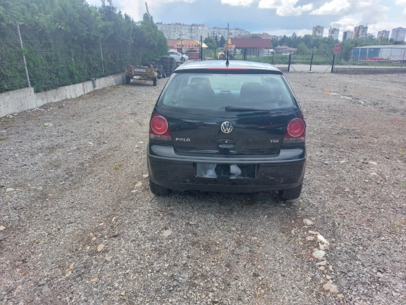 VW Polo, снимка 6 - Автомобили и джипове - 47630893