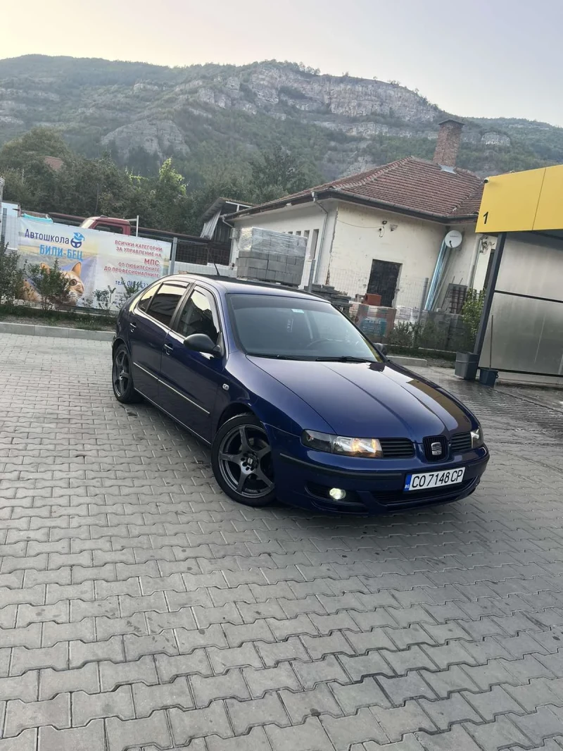 Seat Leon, снимка 1 - Автомобили и джипове - 47334322