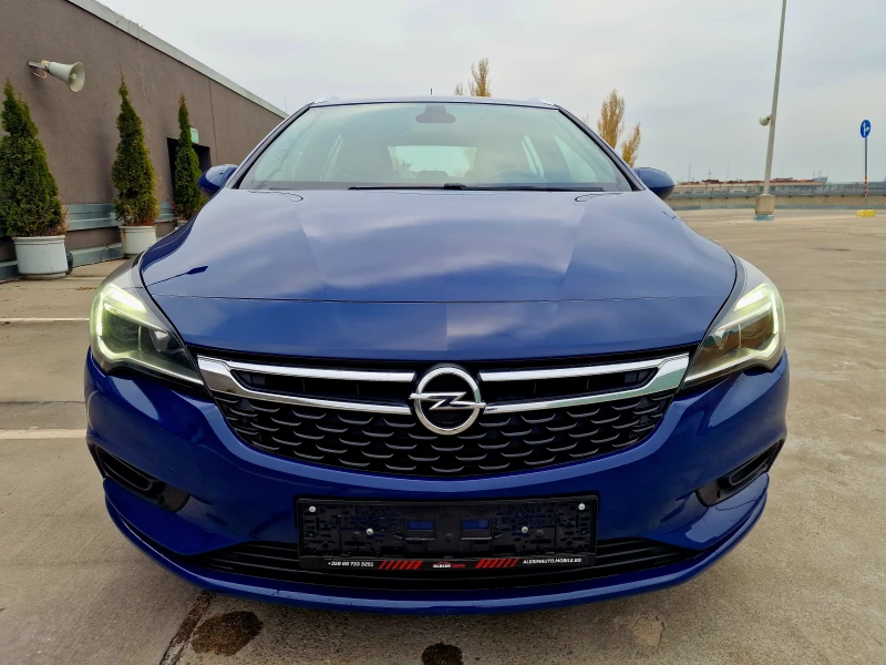 Opel Astra 1.6 CDTI Sports Tourer, снимка 2 - Автомобили и джипове - 47823896