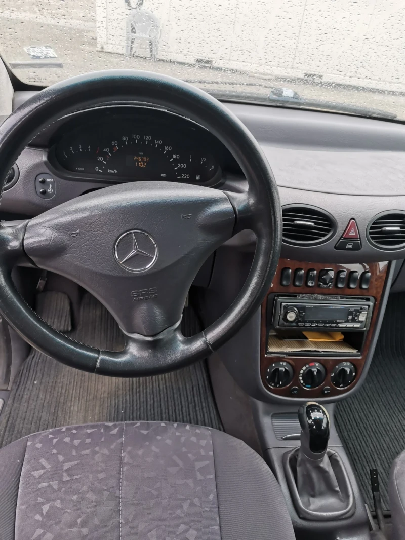 Mercedes-Benz A 170, снимка 8 - Автомобили и джипове - 49113460