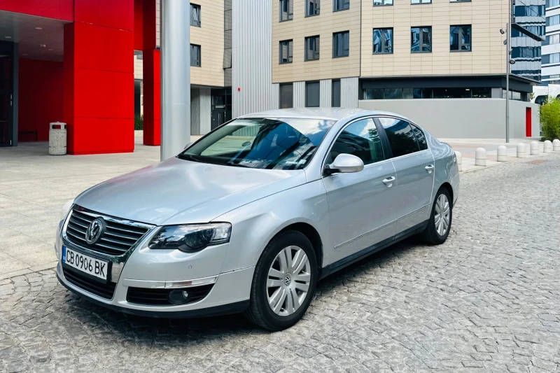 VW Passat B6 2.0 TDI Common Rail DSG, снимка 3 - Автомобили и джипове - 52646423