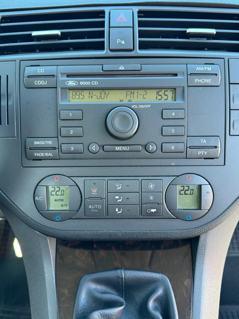 Ford C-max БЕНЗИН-ГАЗ, снимка 12 - Автомобили и джипове - 51770643