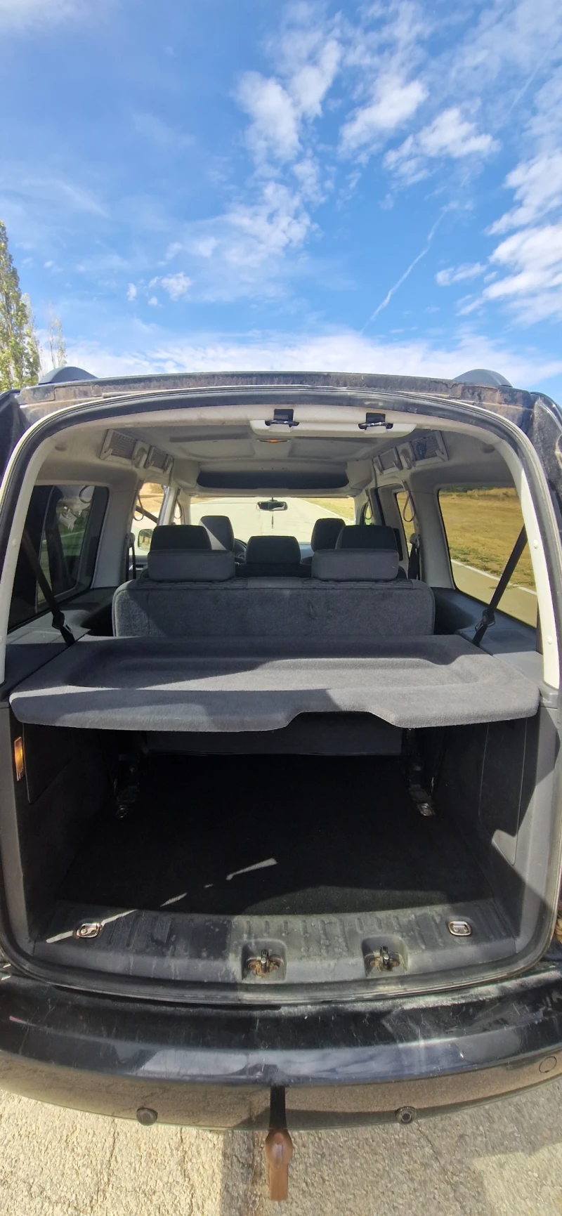 VW Caddy, снимка 11 - Автомобили и джипове - 52561421