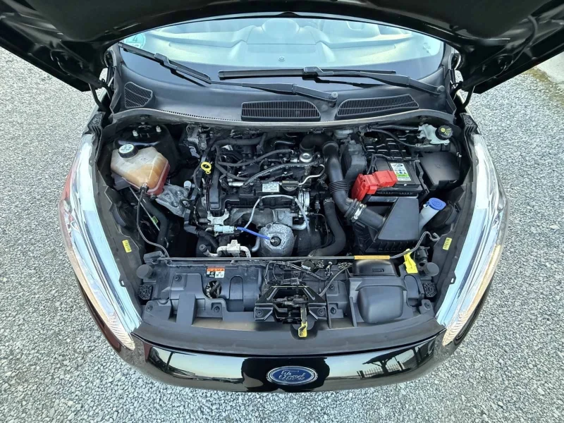 Ford Fiesta 1.0  80кс EURO 6B Топ състояние, снимка 13 - Автомобили и джипове - 52577474