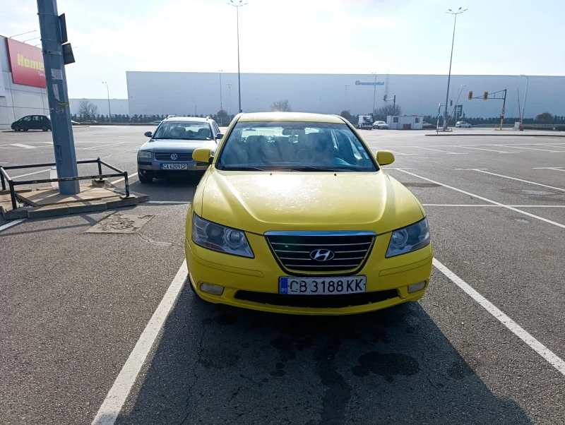 Hyundai Sonata Газ/Бензин, снимка 2 - Автомобили и джипове - 52868596