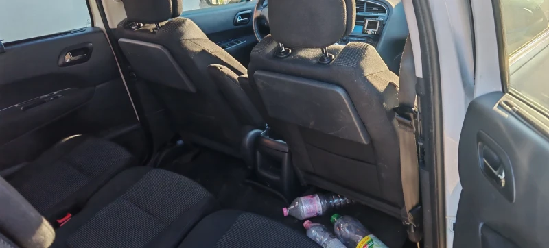 Peugeot 5008 1.6i turbo , снимка 16 - Автомобили и джипове - 52960018