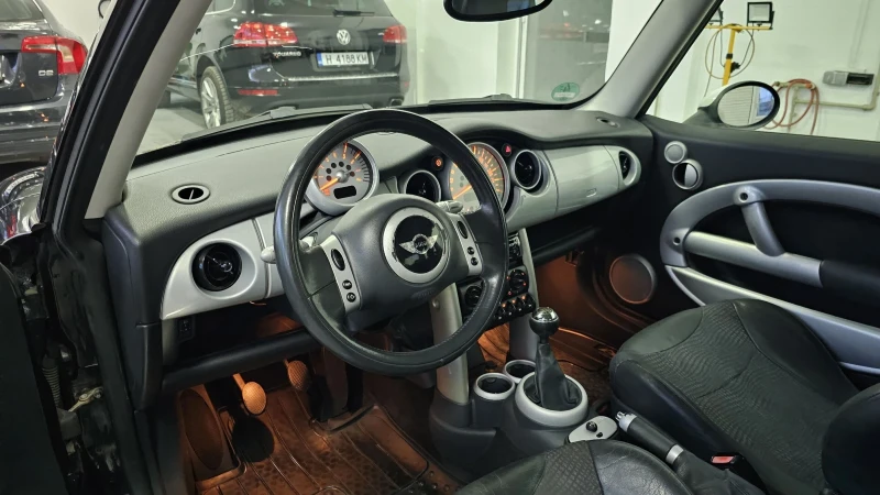 Mini Cooper 1.6i, снимка 8 - Автомобили и джипове - 53598481