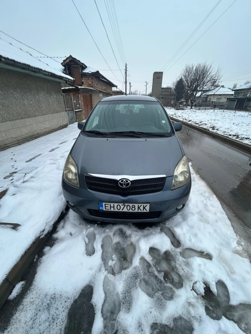 Toyota Corolla verso, снимка 6 - Автомобили и джипове - 53371085