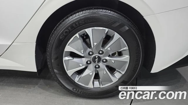 Kia K5, снимка 5 - Автомобили и джипове - 56082483