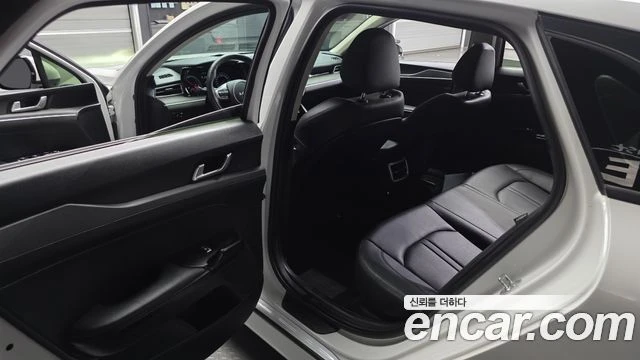 Kia K5, снимка 11 - Автомобили и джипове - 56082483