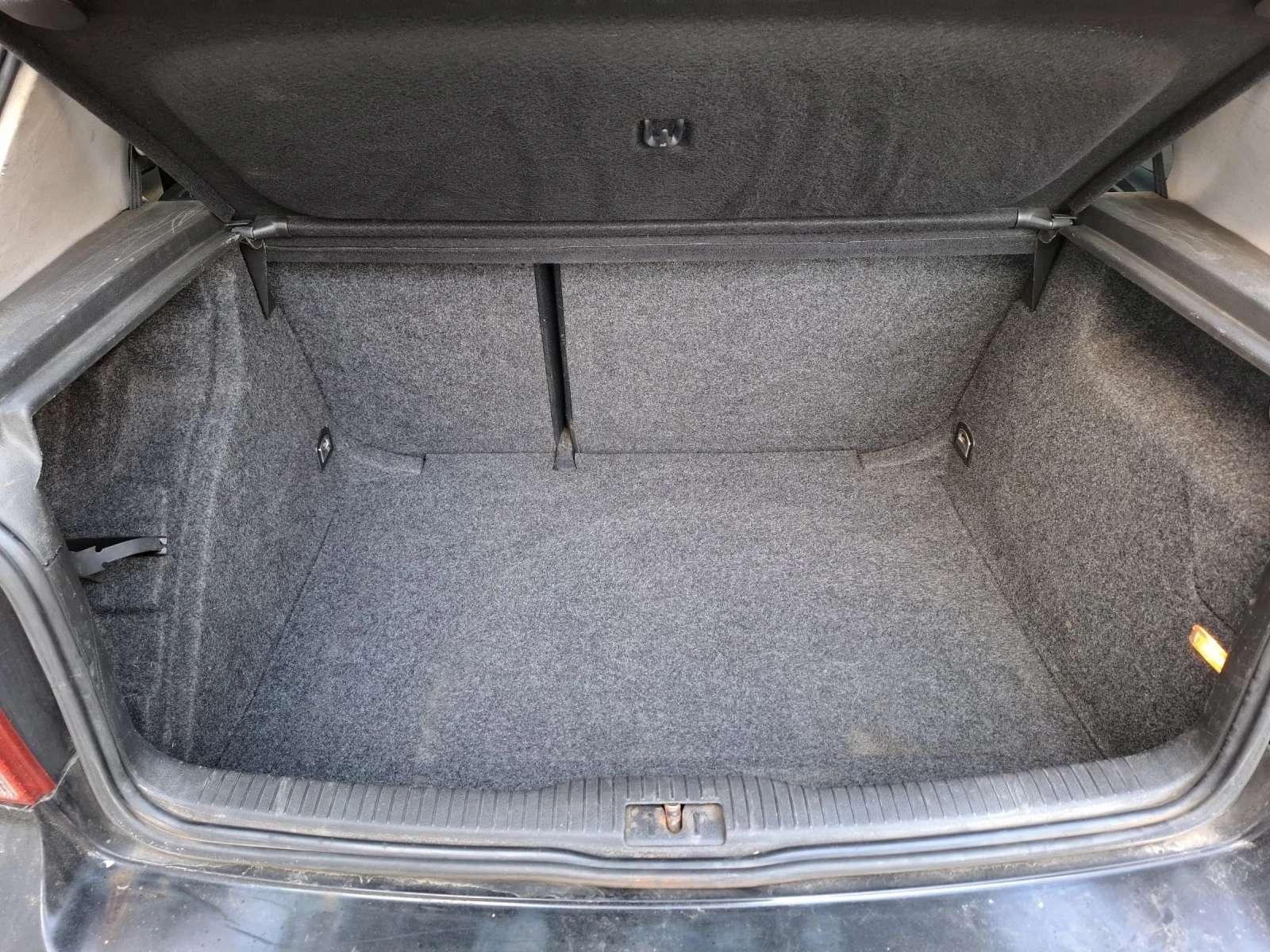 VW Golf 1.9 90 - изображение 5