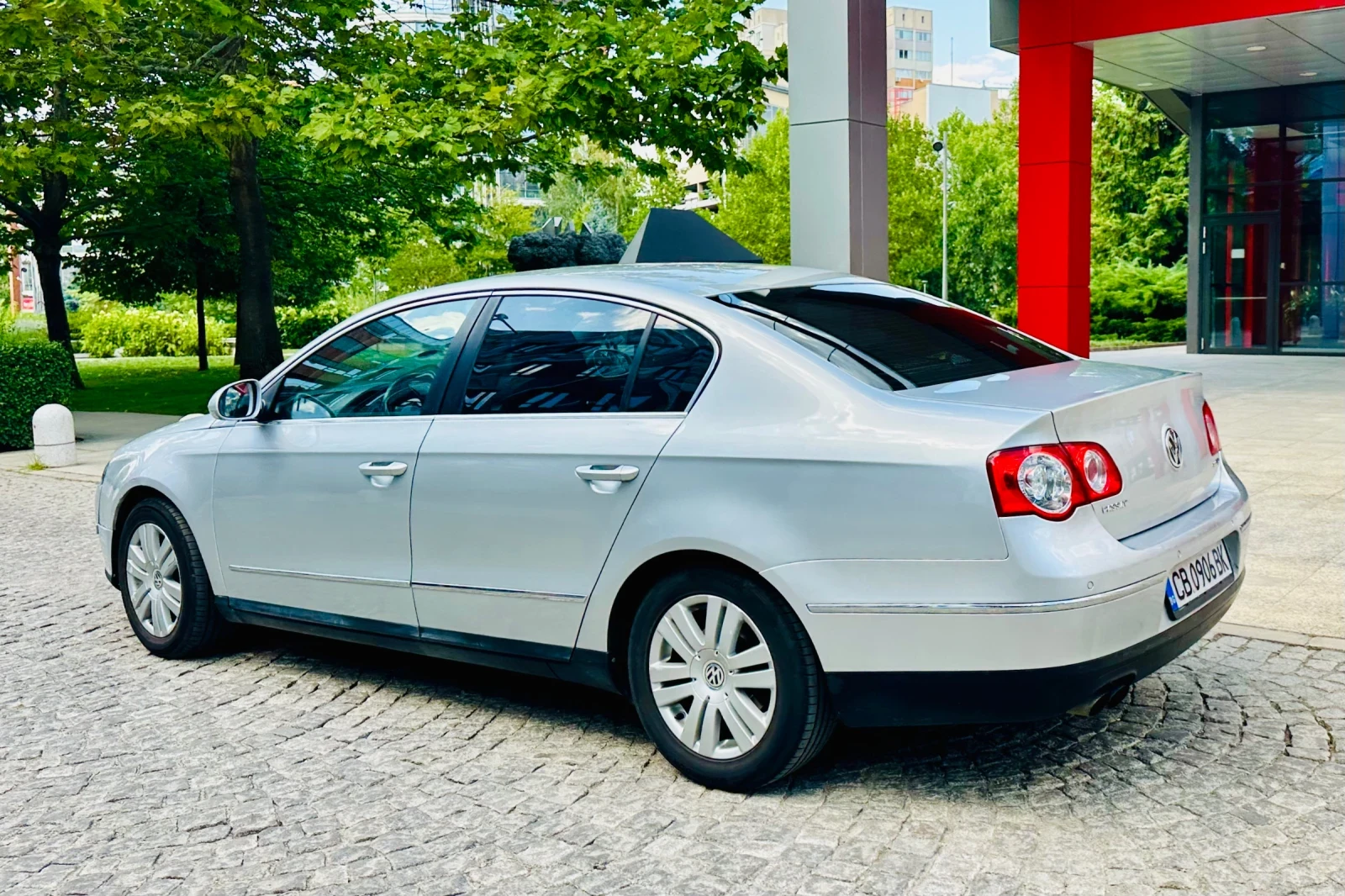 VW Passat B6 2.0 TDI Common Rail DSG - изображение 5