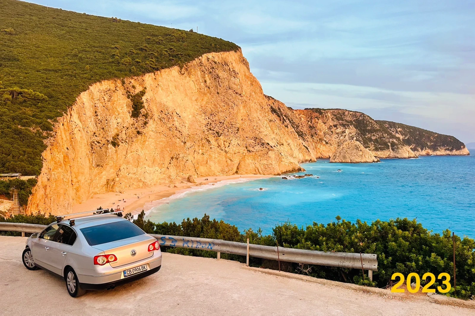 VW Passat B6 2.0 TDI Common Rail DSG | Mobile.bg   13