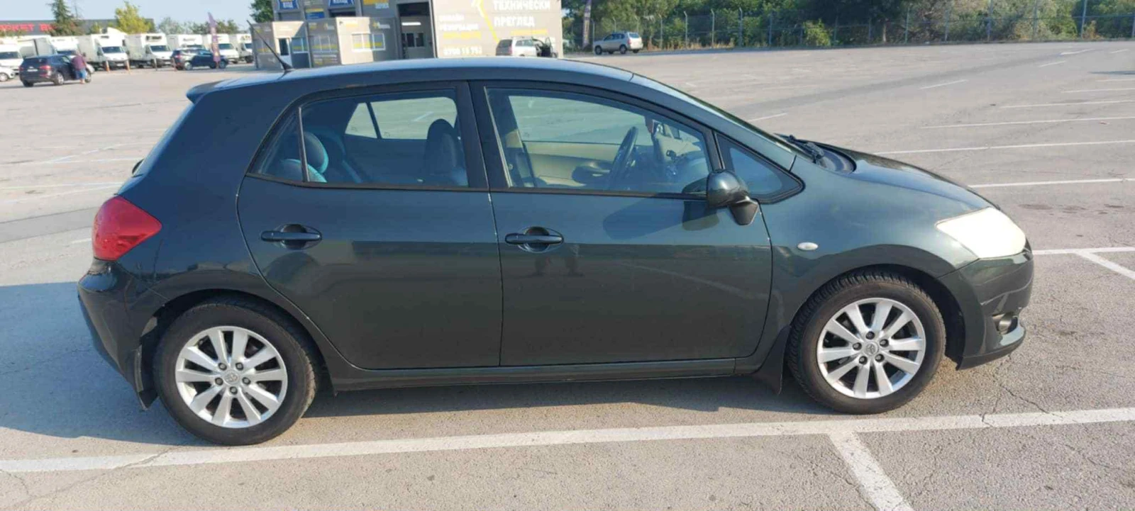 Toyota Auris  - изображение 3