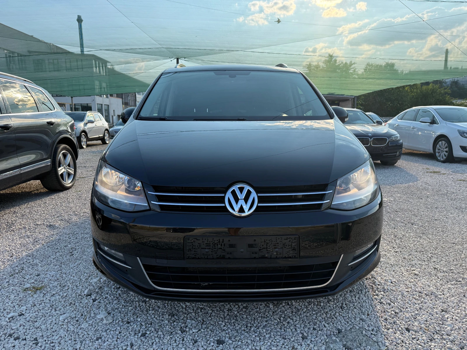VW Sharan 2.0TDi, DSG, HiGHLiNE,  - изображение 2