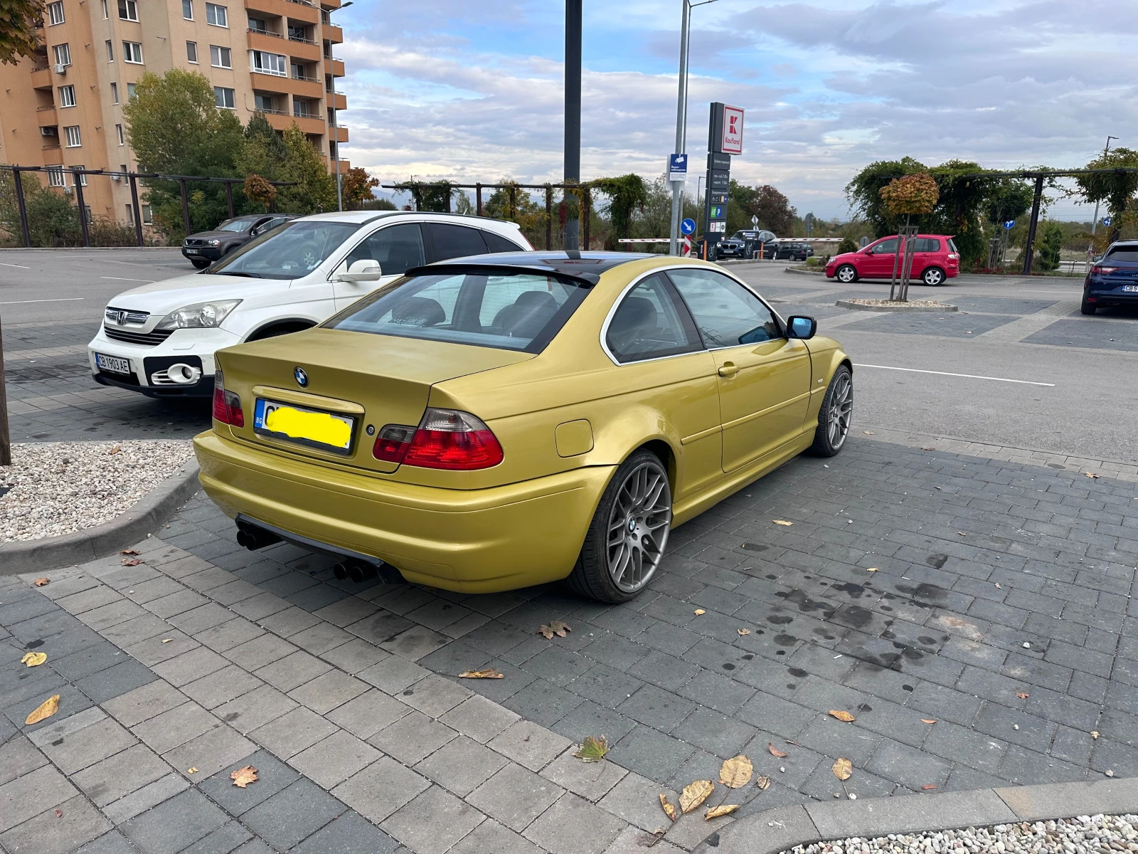BMW 323  - изображение 4