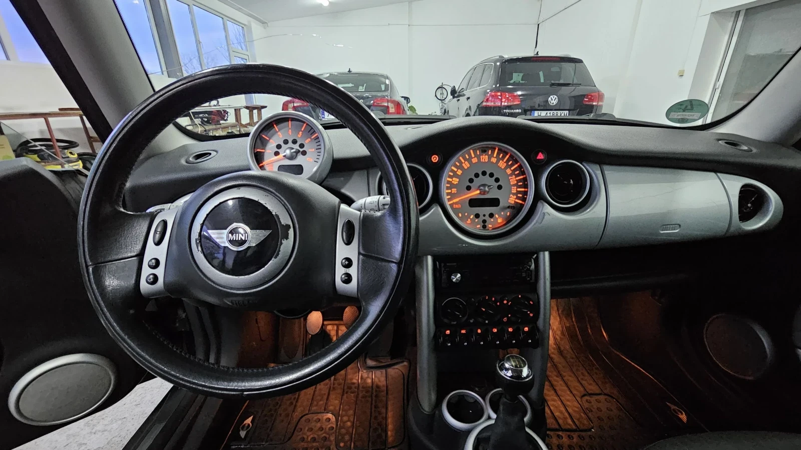 Mini Cooper 1.6i - изображение 9