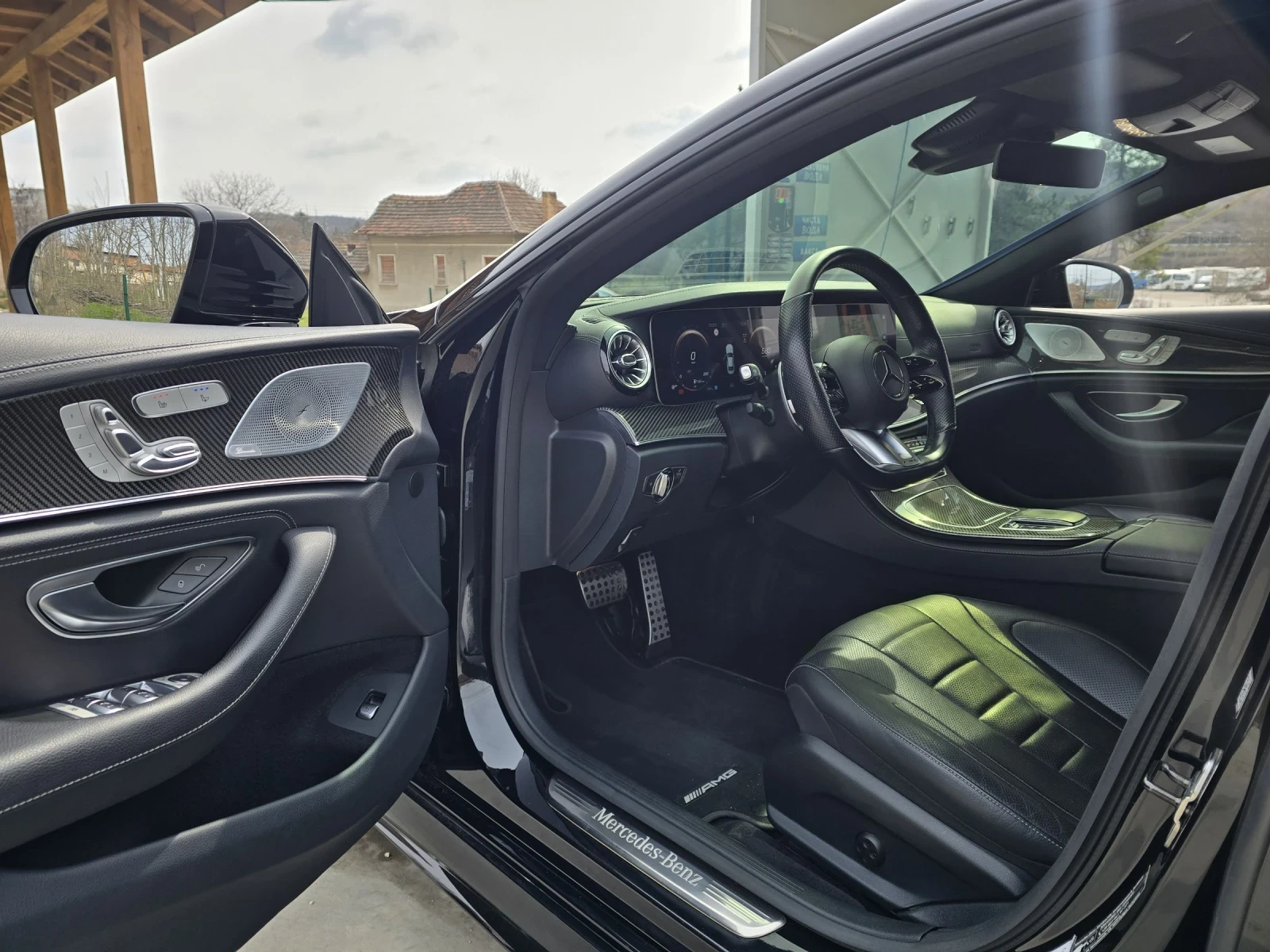 Mercedes-Benz CLS 400 FACELIFT - 4MATIC-AMG- Вакуум - FULL екстри, снимка 11 - Автомобили и джипове - 53946646