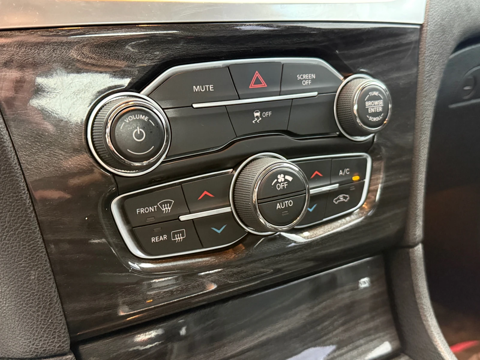 Chrysler 300c 2018�* ���* 105.000��* ��� ���������* ���*  | Mobile.bg � ����������� 17