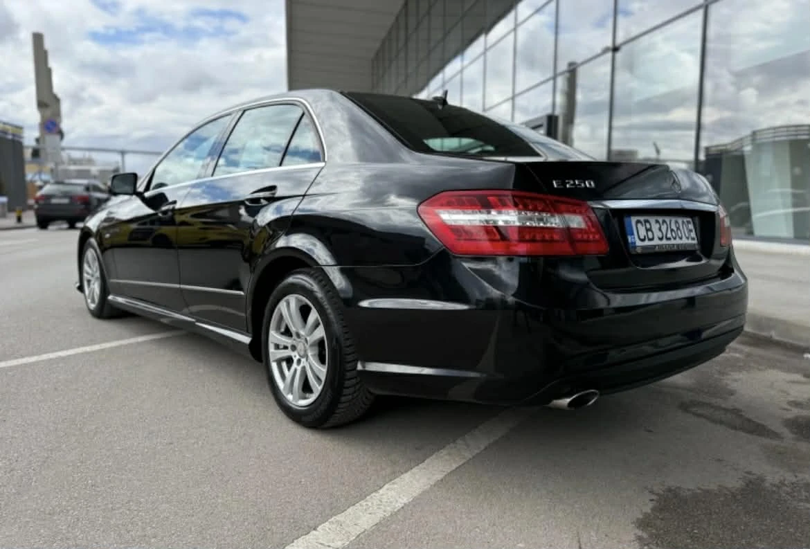 Mercedes-Benz E 250 2.5, снимка 5 - Автомобили и джипове - 54381716