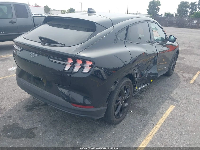 Ford Mustang Mach-E Select, снимка 4 - Автомобили и джипове - 54419086