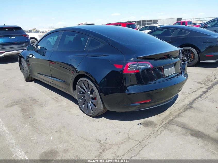 Tesla Model 3 Performance Dual Motor All-Wheel Drive, снимка 3 - Автомобили и джипове - 54424554