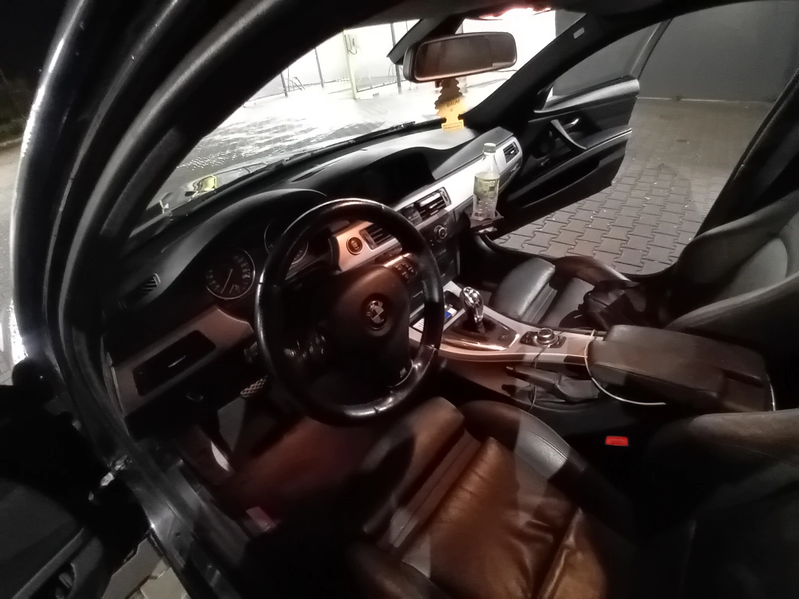 BMW 335 e91, снимка 14 - Автомобили и джипове - 54486844