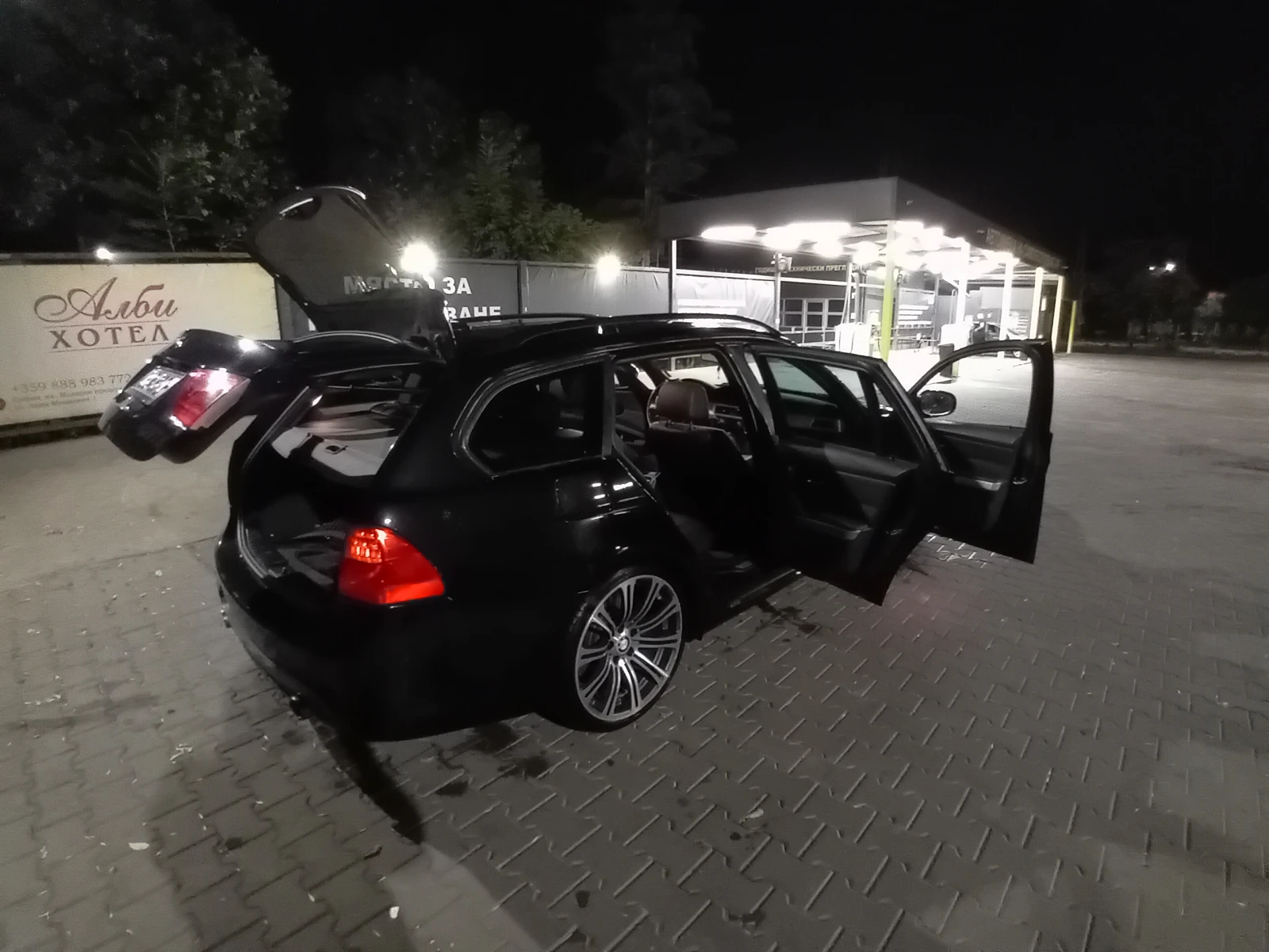 BMW 335 e91, снимка 8 - Автомобили и джипове - 54486844