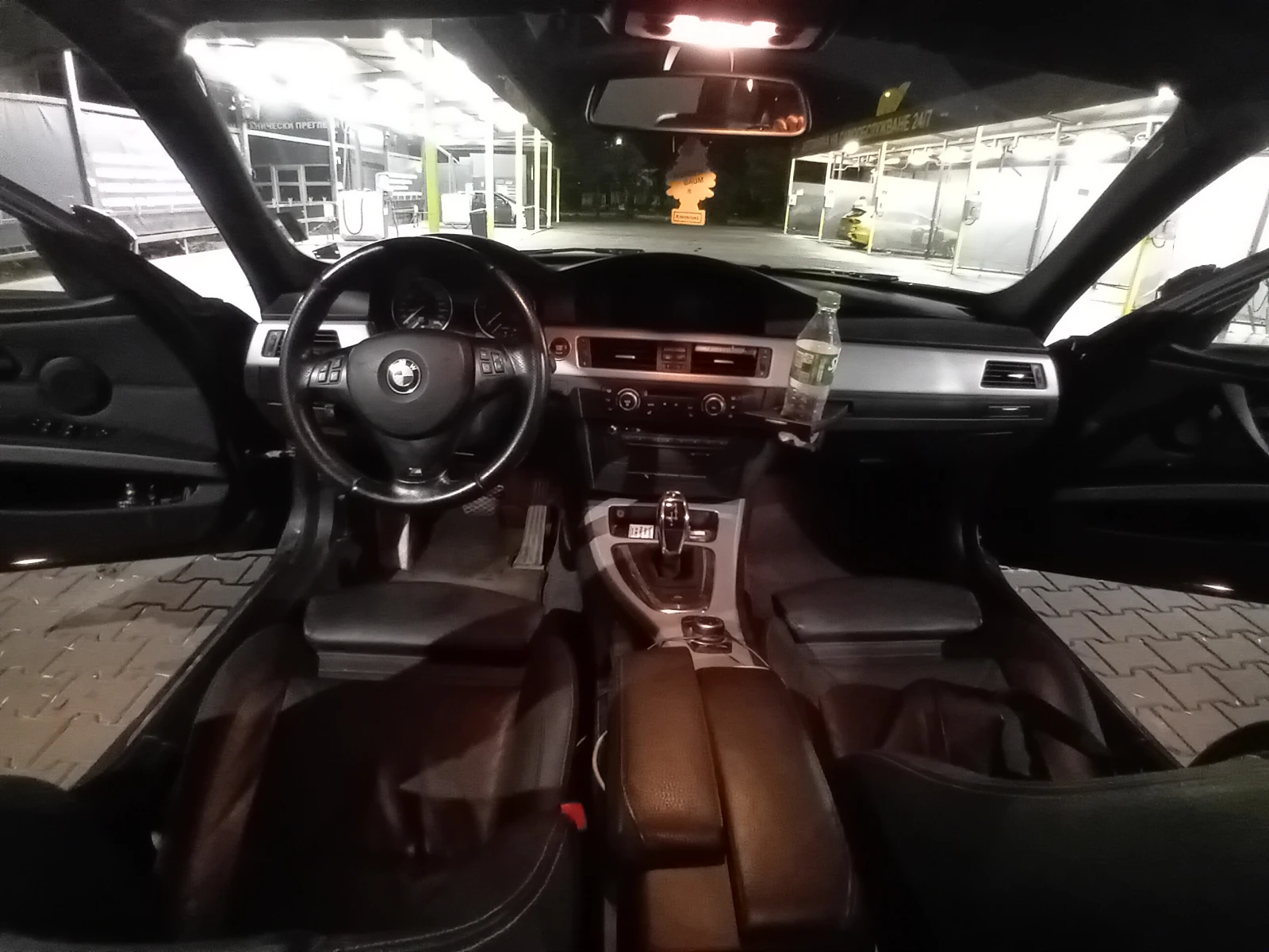 BMW 335 e91, снимка 15 - Автомобили и джипове - 54486844