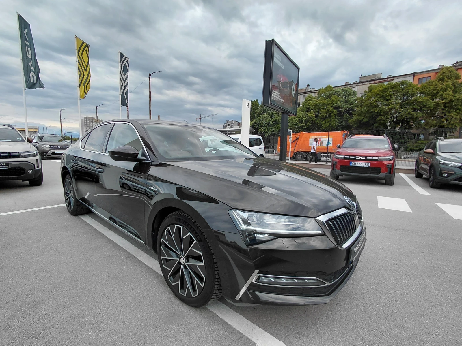 Skoda Superb 2.0TDI/200�.�/DSG/4x4/L&K | Mobile.bg � ����������� 3