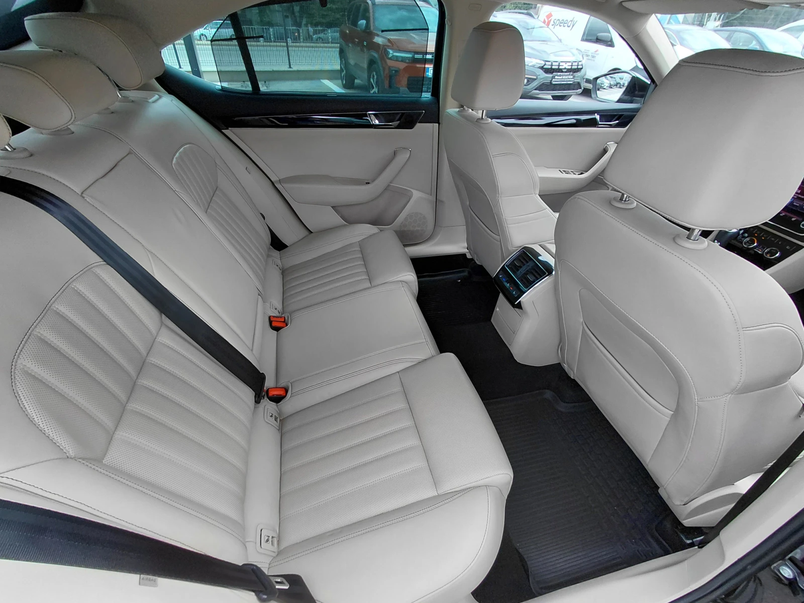 Skoda Superb 2.0TDI/200�.�/DSG/4x4/L&K | Mobile.bg � ����������� 13