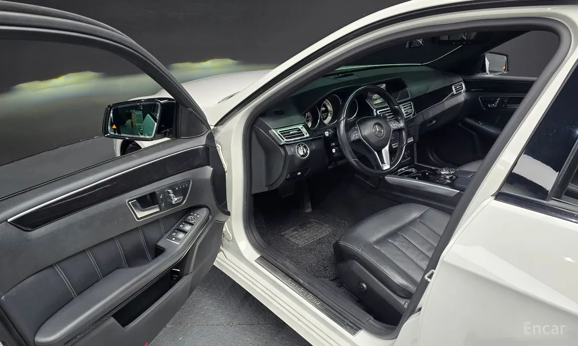Mercedes-Benz E 220 BlueTEC Avantgarde Sport!!, снимка 11 - Автомобили и джипове - 55185475